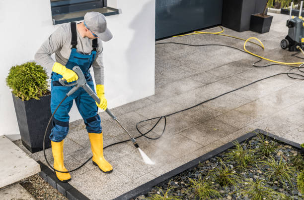 Garage Pressure Washing in Las Cruces, NM